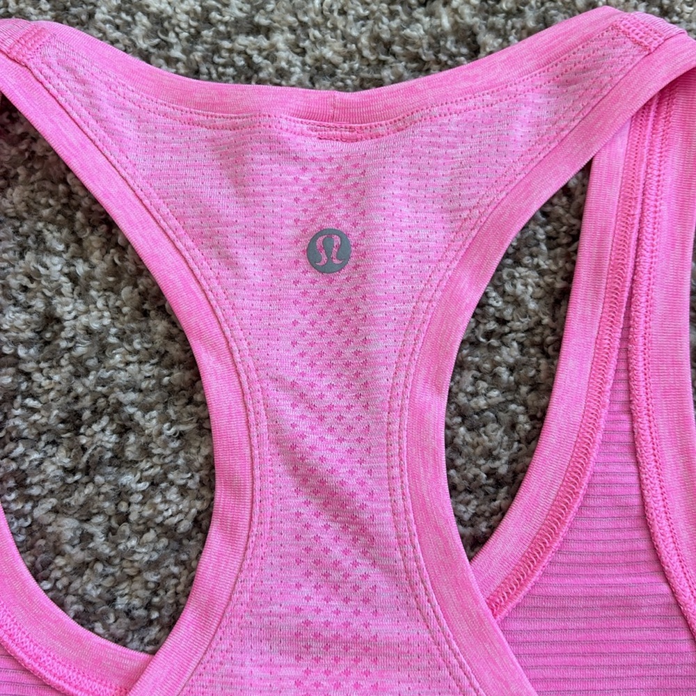 2 Lululemon Tank Tops
Bundle - Picture 6 of 7
